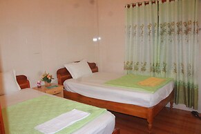 Van Anh Hostel
