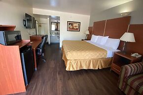 Travelodge by Wyndham Albuquerque West