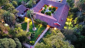 Casona Lo Aguirre Hotel y Convenciones