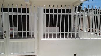 Golden Beach Apartments