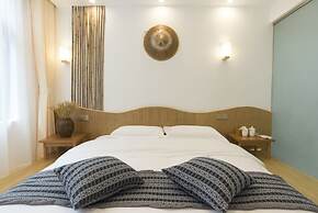 Jiesu Renwen Guest House