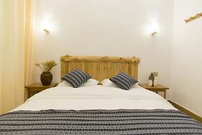 Jiesu Renwen Guest House