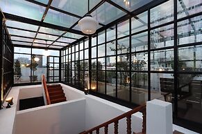 Bangkok Voyage Boutique