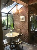 Bangkok Voyage Boutique