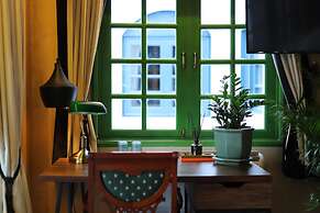 Bangkok Voyage Boutique