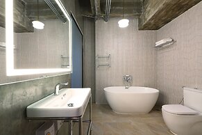 Bangkok Voyage Boutique