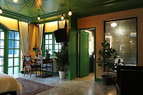 Bangkok Voyage Boutique