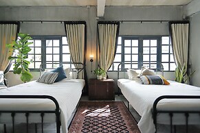 Bangkok Voyage Boutique
