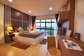 Golden Manora Hotel Bangtao Beach