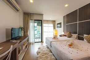 Golden Manora Hotel Bangtao Beach