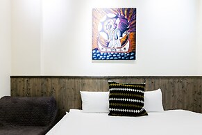 Cozy Green Guest House