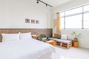 Cozy Green Guest House