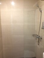 Front One Inn Kediri