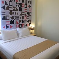 Front One Inn Kediri