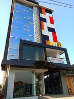 Front One Inn Kediri