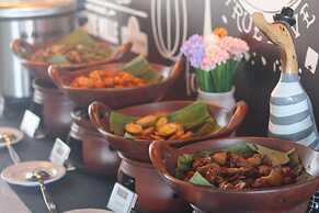 Front One Inn Kediri