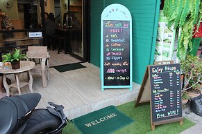 Enjoy House - Hostel