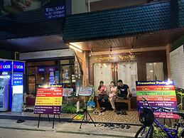 Enjoy House - Hostel