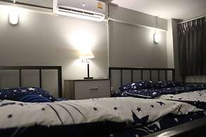 Enjoy House - Hostel