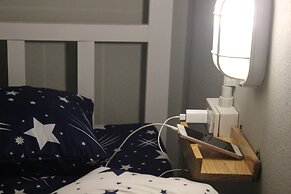 Enjoy House - Hostel