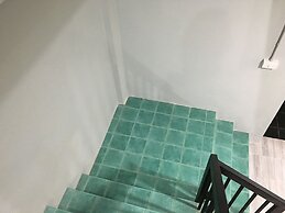 Enjoy House - Hostel