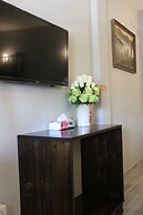 Enjoy House - Hostel