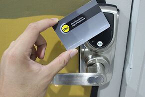 Enjoy House - Hostel