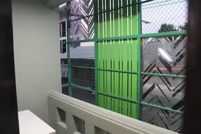 Enjoy House - Hostel