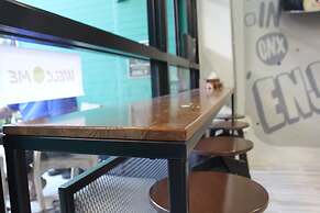 Enjoy House - Hostel