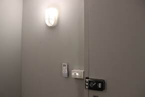 Enjoy House - Hostel