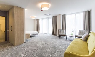 Polanka Conference Center