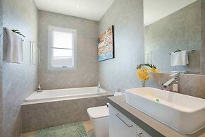 Samui Bayside Luxury Villas