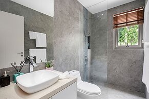 Samui Bayside Luxury Villas