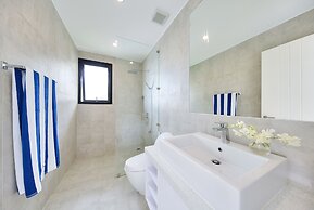 Samui Bayside Luxury Villas