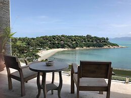 Samui Bayside Luxury Villas