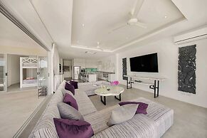 Samui Bayside Luxury Villas