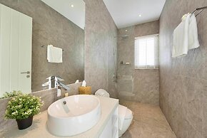 Samui Bayside Luxury Villas