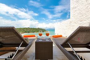 Samui Bayside Luxury Villas