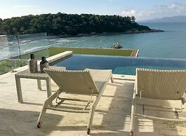 Samui Bayside Luxury Villas