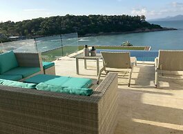 Samui Bayside Luxury Villas