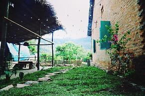 Green Door Ban Gioc - Hostel