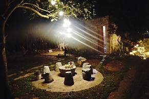 Green Door Ban Gioc - Hostel