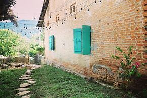 Green Door Ban Gioc - Hostel