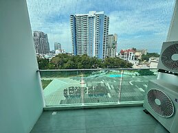The Point Pratumnak by PSR ASIA