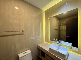 The Point Pratumnak by PSR ASIA