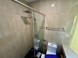 The Point Pratumnak by PSR ASIA