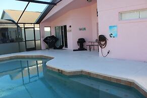 Aco66067 - Lake Berkley - 4 Bed 2 Baths Villa