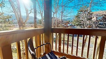 Snowcreek III 415 Gorgeous Mountain Views, Remodeled with Washer Dryer