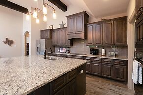 Lazy Southern Getaway RR 7252B 7 Bedroom Home by RedAwning