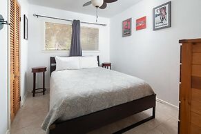 Lazy Southern Getaway RR 7252B 7 Bedroom Home by RedAwning